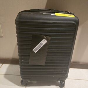 Travelhouse Carry on Luggage